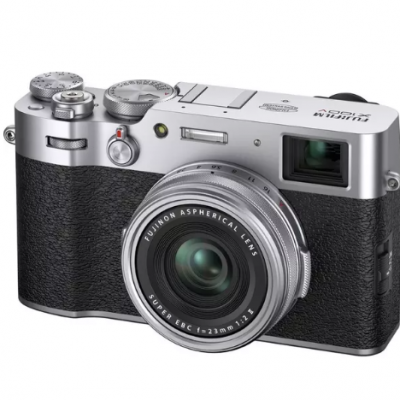 FUJIFILM X100V High Performance Compact Camera – Silver